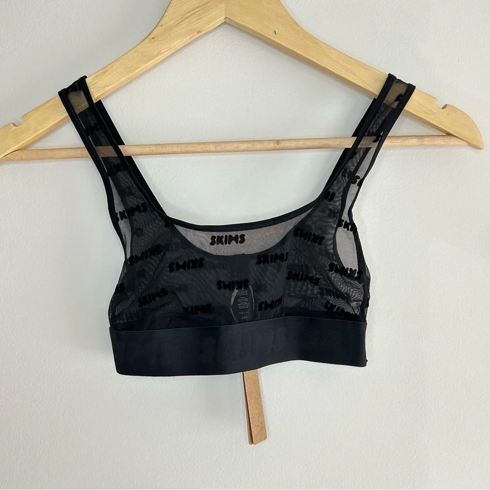 SKIMS Black After Hours Bra Onyx sz XXS NWT - Picture 4 of 5